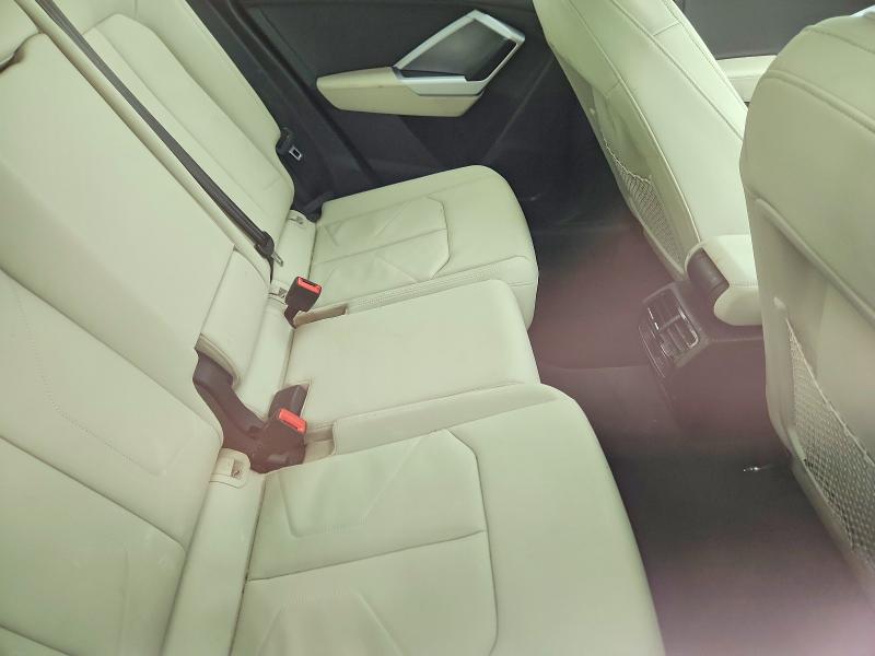 Photo 10 from auction – 2022 AUDI Q3 with VIN WA1DECF33N1094702