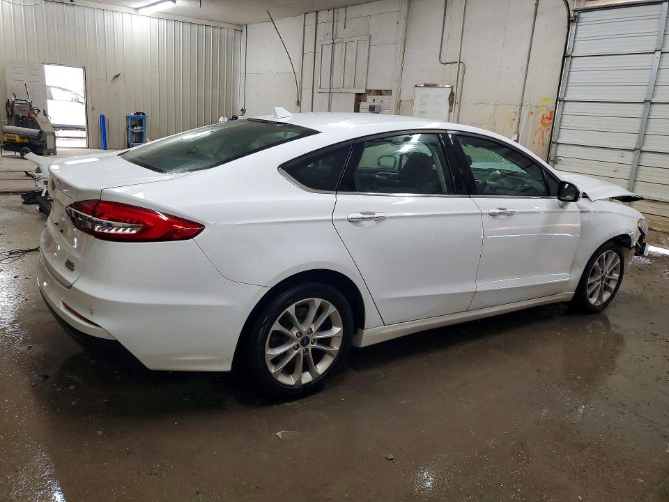 صورة رقم 3 من المزاد - 2020 FORD FUSION مع VIN 3FA6P0MU3LR208192