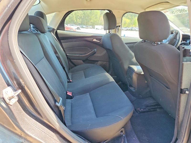 Photo 10 from auction – 2016 FORD FOCUS with VIN 1FADP3F23GL228242
