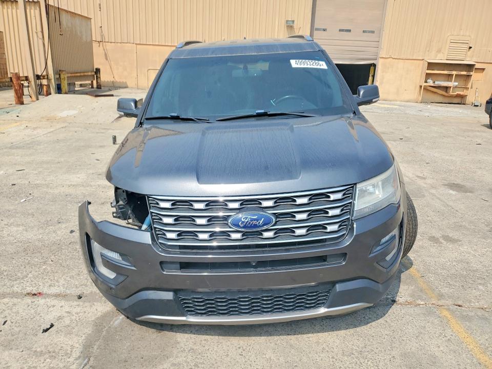 Photo 5 from auction – 2017 FORD EXPLORER with VIN 1FM5K7F82HGD22143