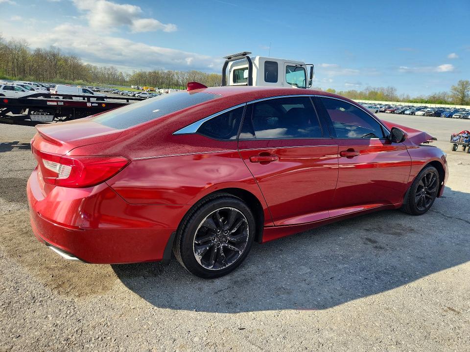 Photo 3 from auction – 2018 HONDA ACCORD with VIN 1HGCV1F16JA214914