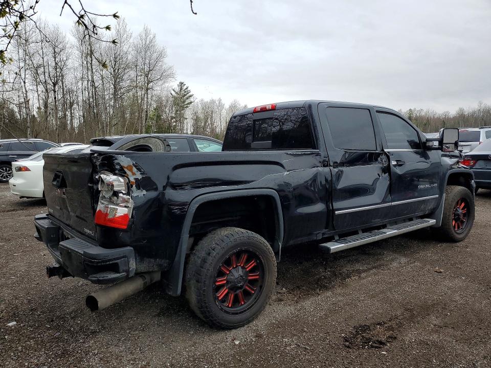 Photo 3 from auction – 2018 GMC SIERRA with VIN 1GT12UEY9JF279886