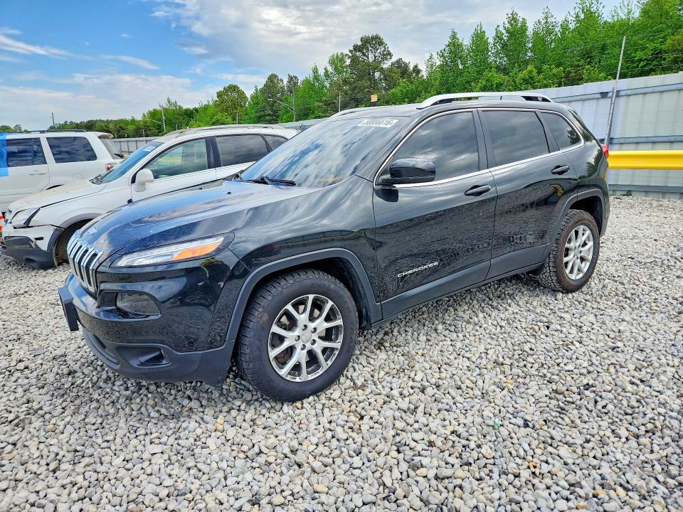 JEEP CHEROKEE 2016 with VIN 1C4PJMCS0GW322841 - Photo from auction