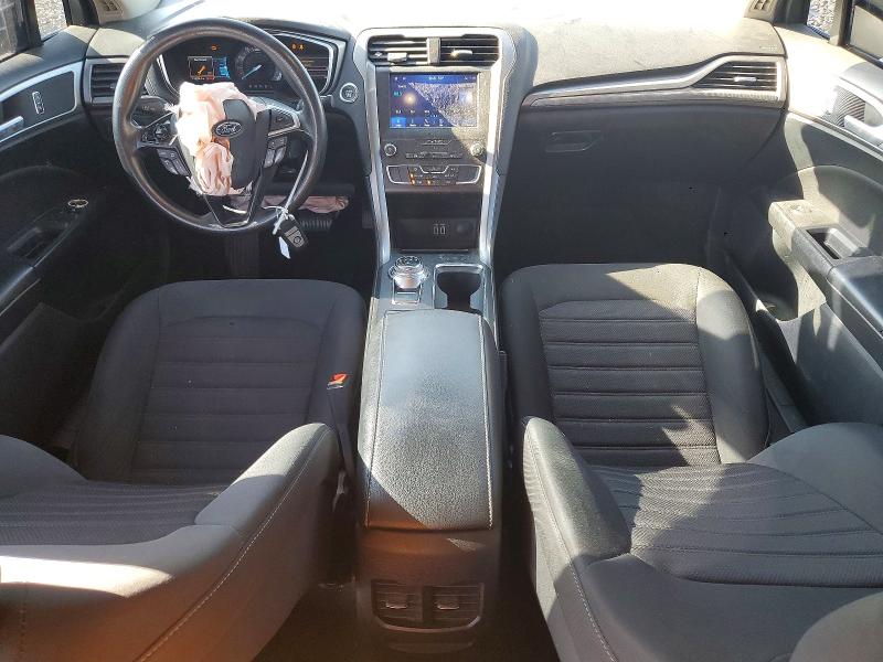 Photo 8 from auction – 2020 FORD FUSION with VIN 3FA6P0HD5LR108461