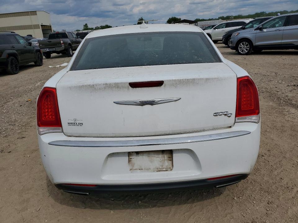 Фото 6 с аукциона – 2017 CHRYSLER 300C с VIN 2C3CCAEG4HH608342