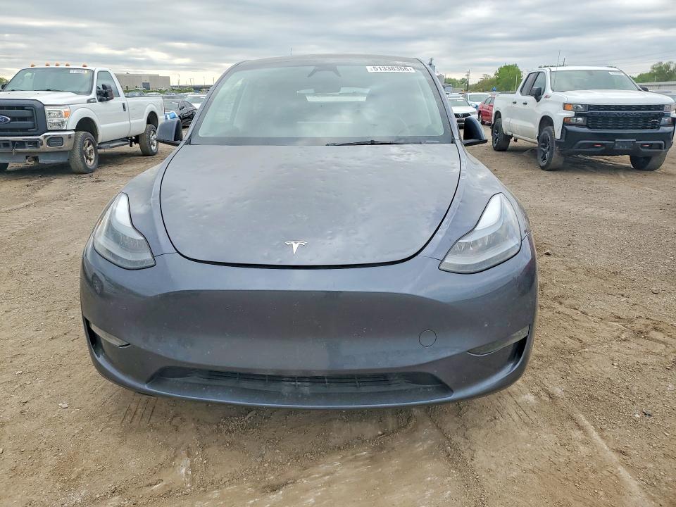 Снимка 5 от търг – 2023 TESLA MODEL Y с VIN 7SAYGDEE5PF791005