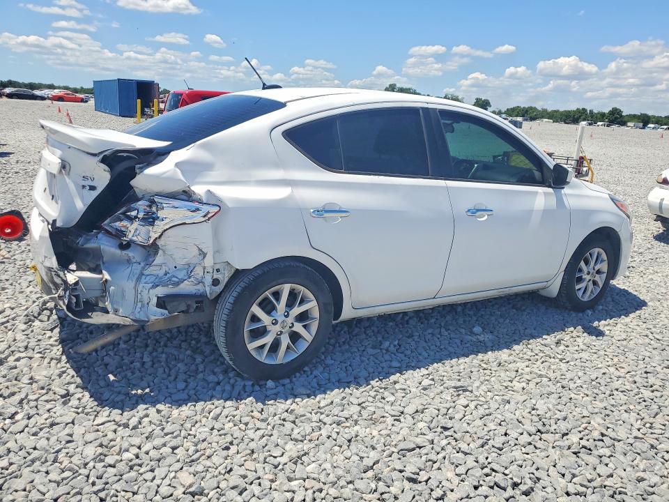 Photo 3 from auction – 2018 NISSAN VERSA with VIN 3N1CN7APXJL832178