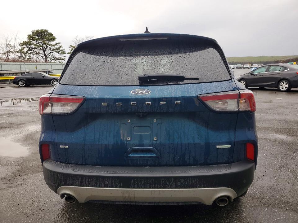 Photo 6 from auction – 2020 FORD ESCAPE with VIN 1FMCU0G61LUB43379
