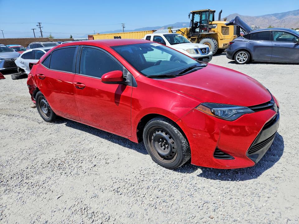 Photo 4 from auction – 2018 TOYOTA COROLLA with VIN 5YFBURHE8JP818729