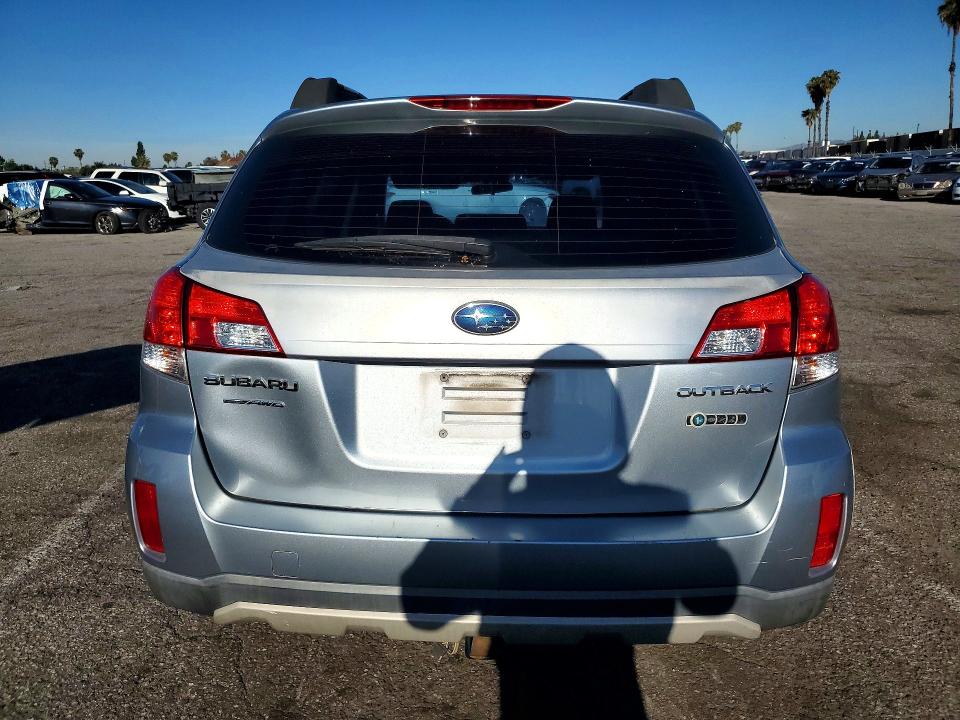 Photo 6 from auction – 2012 SUBARU OUTBACK with VIN 4S4BRCAC2C3274002