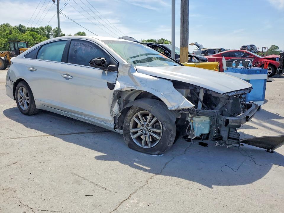 Photo 4 from auction – 2015 HYUNDAI SONATA with VIN 5NPE24AFXFH042228