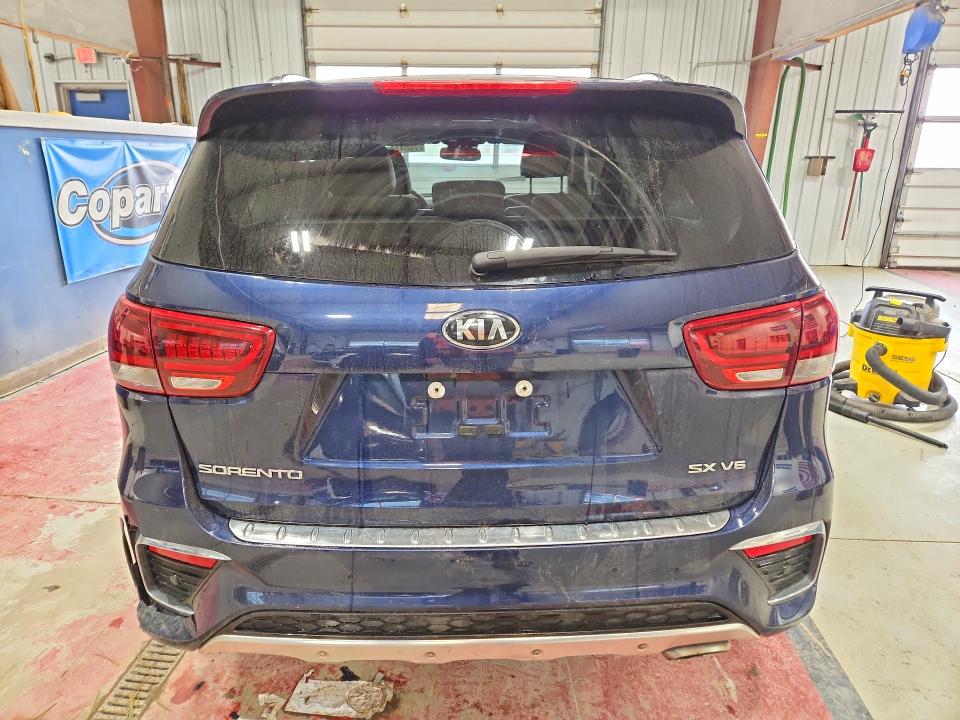 Photo 6 from auction – 2019 KIA SORENTO with VIN 5XYPK4A58KG470140