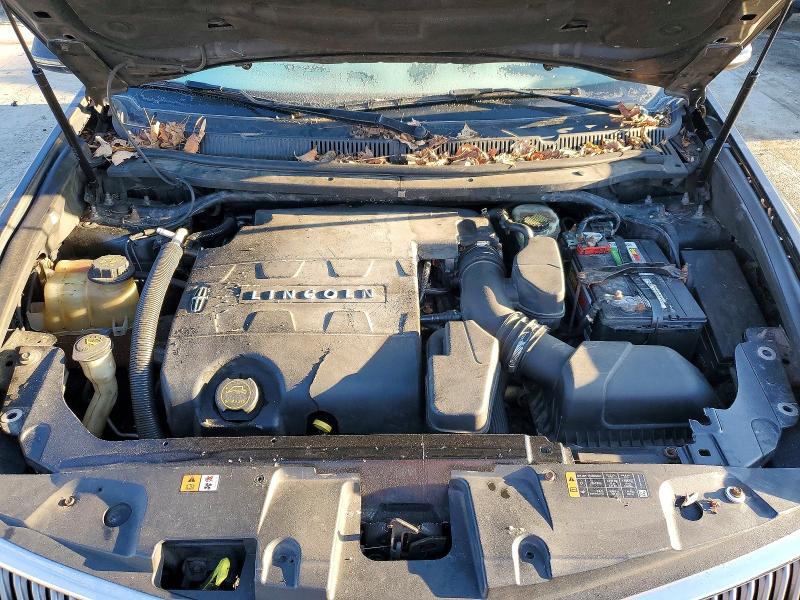 Photo 12 from auction – 2016 LINCOLN MKT with VIN 2LMHJ5NK3GBL00745