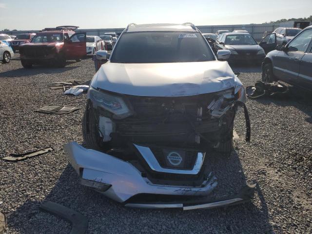 Снимка 5 от търг – 2017 NISSAN ROGUE с VIN JN8AT2MT2HW405334