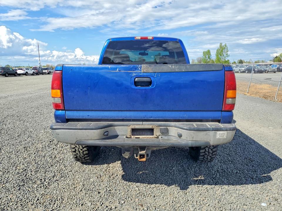 Photo 6 from auction – 2003 GMC NEW SIERRA with VIN 1GTEK19T33E160528