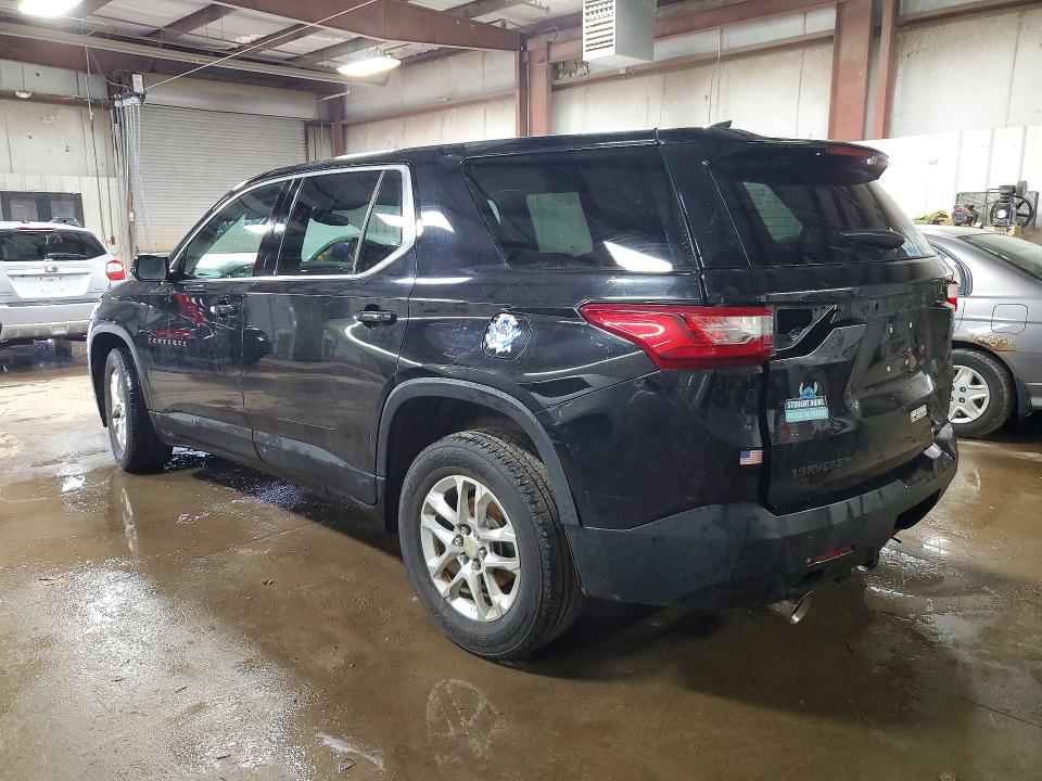 Photo 2 from auction – 2018 CHEVROLET TRAVERSE with VIN 1GNERFKW4JJ190534