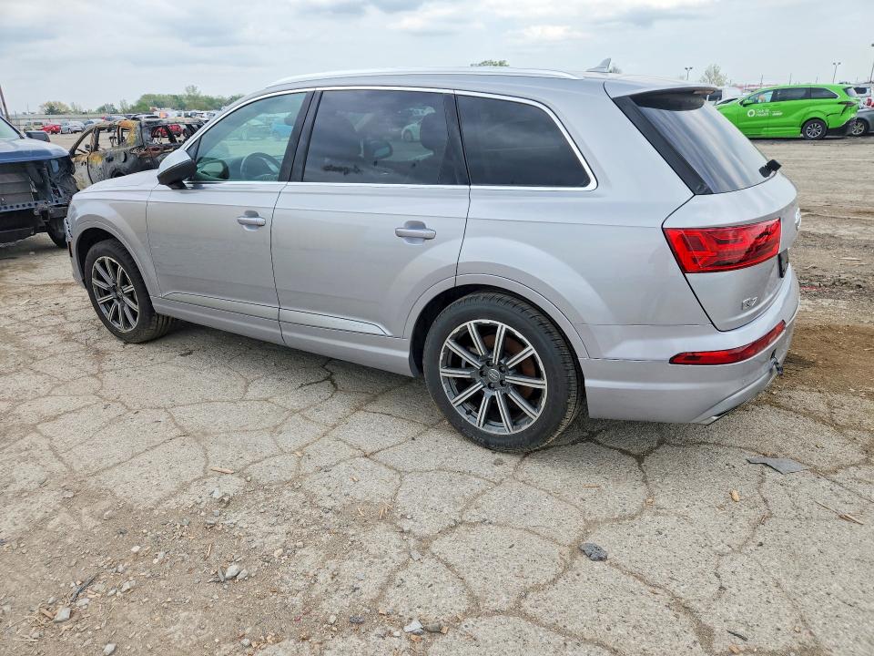 Photo 2 from auction – 2017 AUDI Q7 with VIN WA1VAAF70HD026402