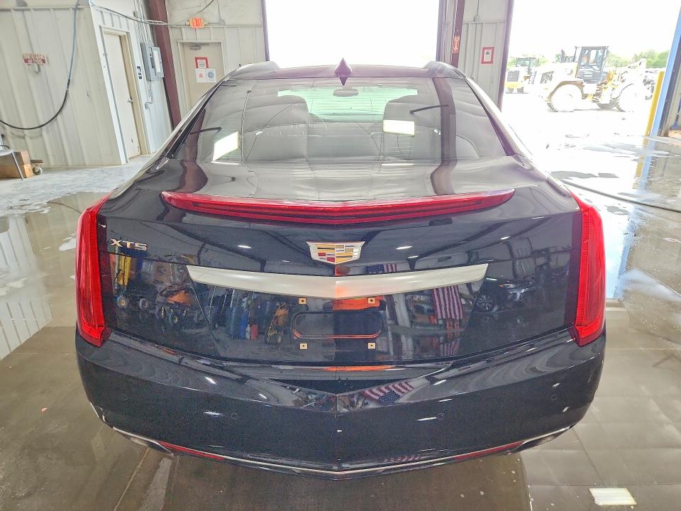 Photo 6 from auction – 2016 CADILLAC XTS with VIN 2G61M5S31G9100527