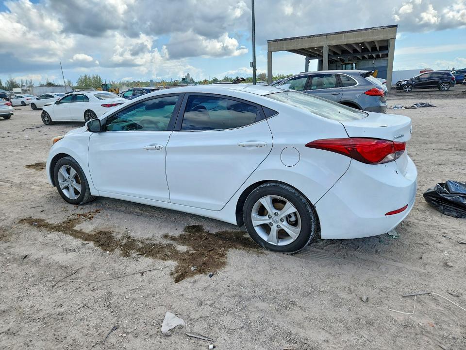 Photo 2 from auction – 2016 HYUNDAI ELANTRA with VIN 5NPDH4AE8GH788714