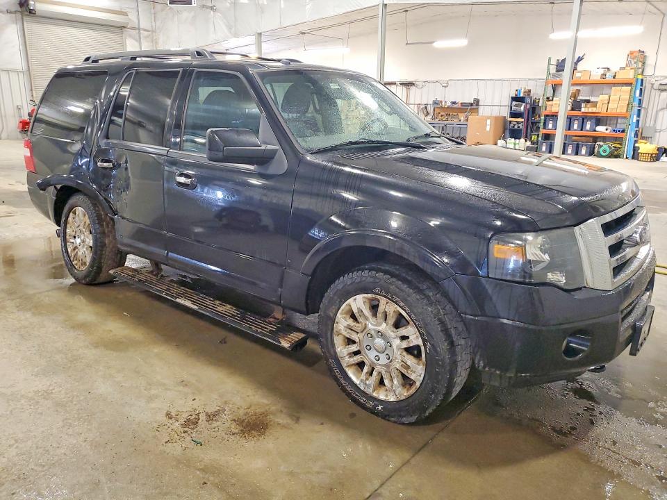 Photo 4 from auction – 2013 FORD EXPEDITION with VIN 1FMJU2A57DEF06024