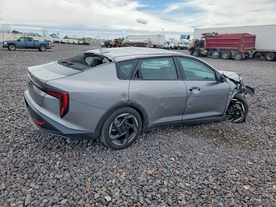 Photo 3 from auction – 2025 KIA K4 with VIN 3KPFU4DE5SE180730