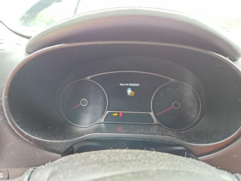 Photo 9 from auction – 2016 KIA SOUL with VIN KNDJX3A54G7355427