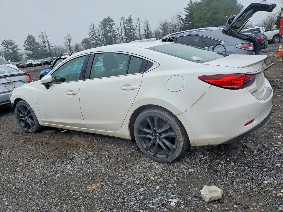 Foto 2 de la subasta – 2015 MAZDA 6 con VIN JM1GJ1W66F1172940