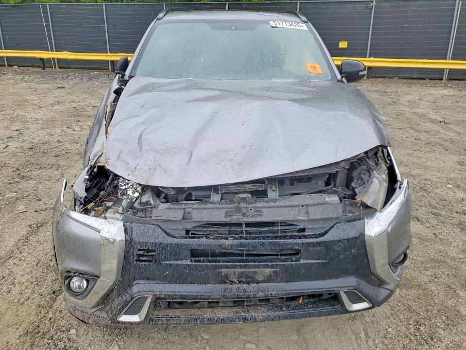 Photo 5 from auction – 2019 MITSUBISHI OUTLANDER with VIN JA4AD3A34KZ025107