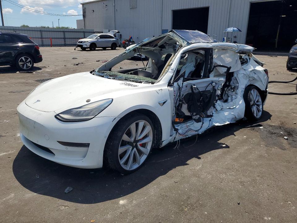 TESLA MODEL 3 2018 with VIN 5YJ3E1EB8JF106522 - Photo from auction