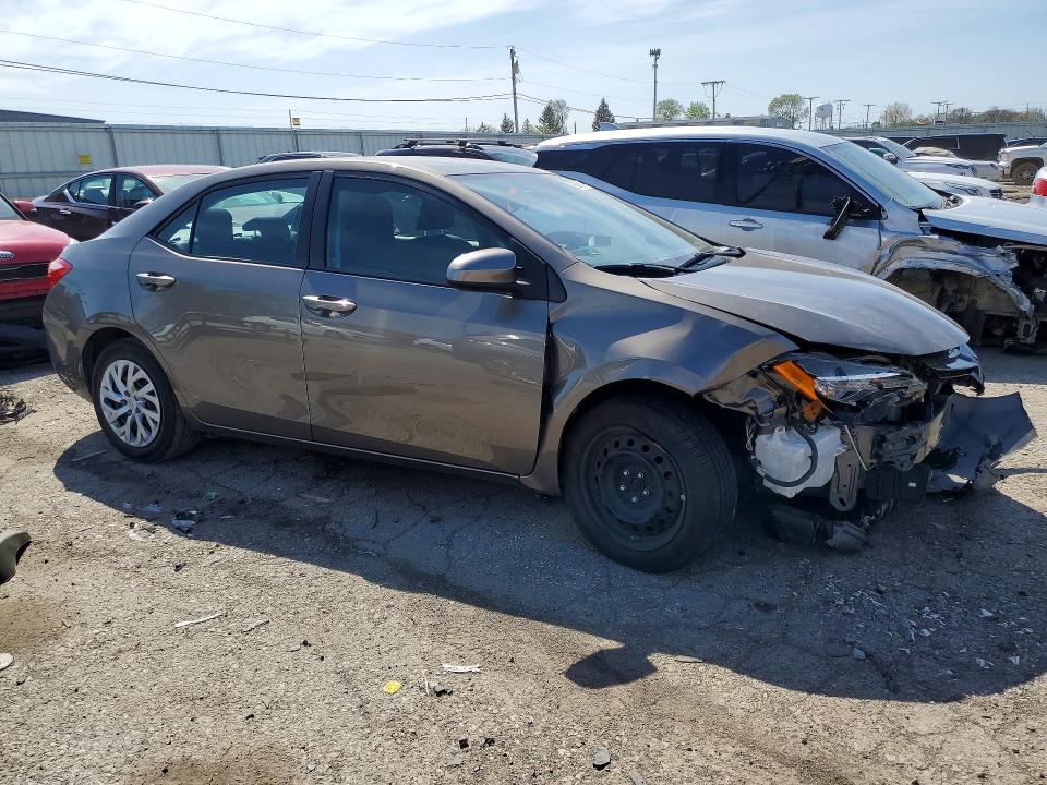 Photo 4 from auction – 2017 TOYOTA COROLLA with VIN 2T1BURHE5HC815782