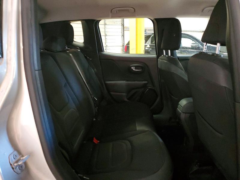 Photo 10 from auction – 2017 JEEP RENEGADE with VIN ZACCJBBB2HPF33834