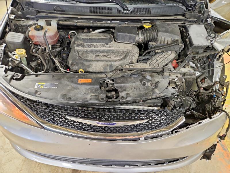 Photo 12 from auction – 2020 CHRYSLER VOYAGER with VIN 2C4RC1DG2LR264620