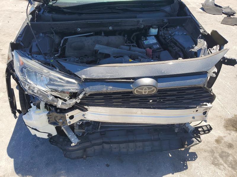 Photo 12 from auction – 2019 TOYOTA RAV4 with VIN 2T3H1RFV3KC032707
