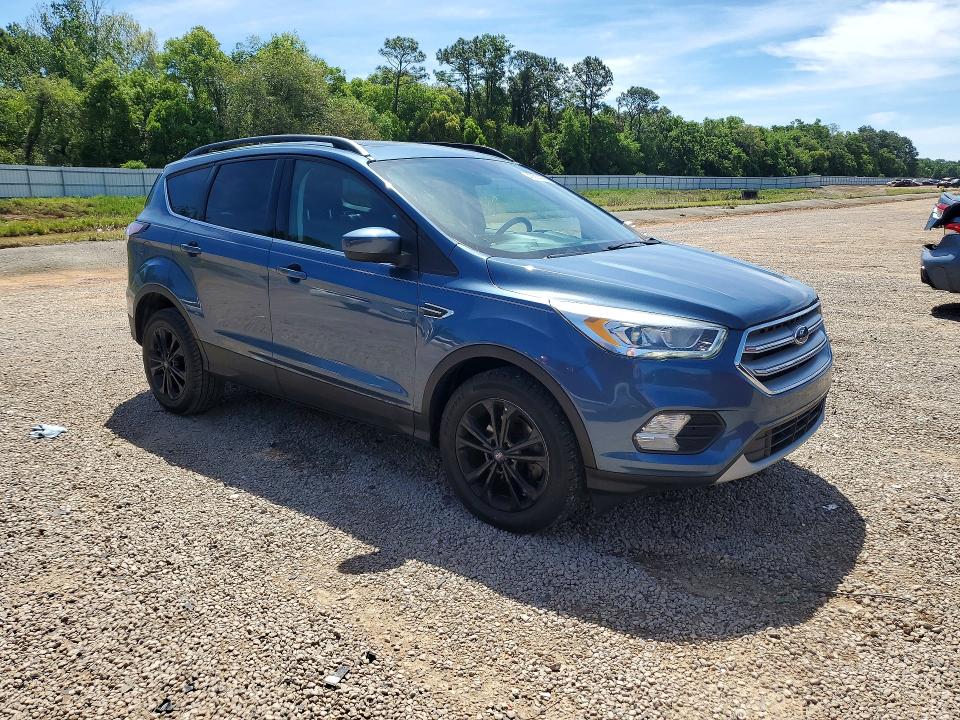 Photo 4 from auction – 2018 FORD ESCAPE with VIN 1FMCU0HD8JUA44312