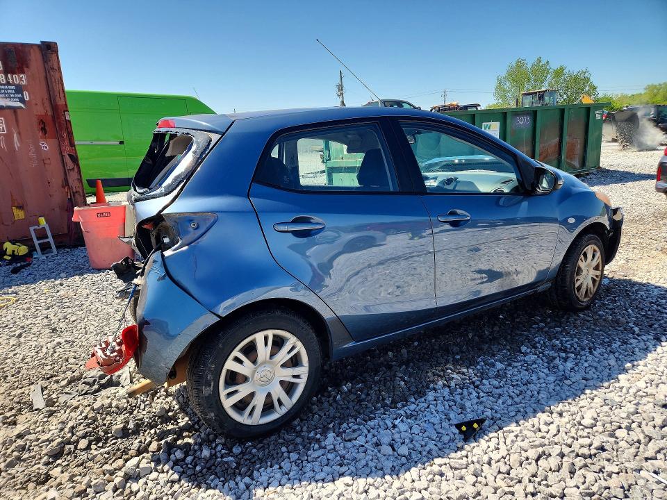 Photo 3 from auction – 2014 MAZDA MAZDA2 with VIN JM1DE1KY5E0177355