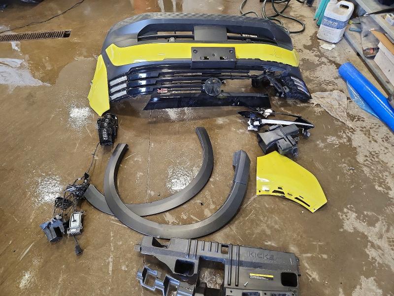 Photo 13 from auction – 2025 NISSAN KICKS with VIN 3N8AP6DB8SL318134