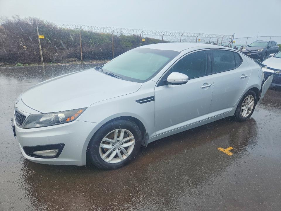 KIA OPTIMA 2013 with VIN 5XXGM4A70DG258643 - Photo from auction