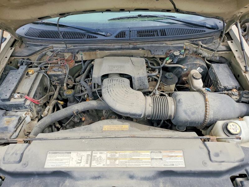 Photo 11 from auction – 2000 FORD F150 with VIN 2FTRX08L2YCA01351