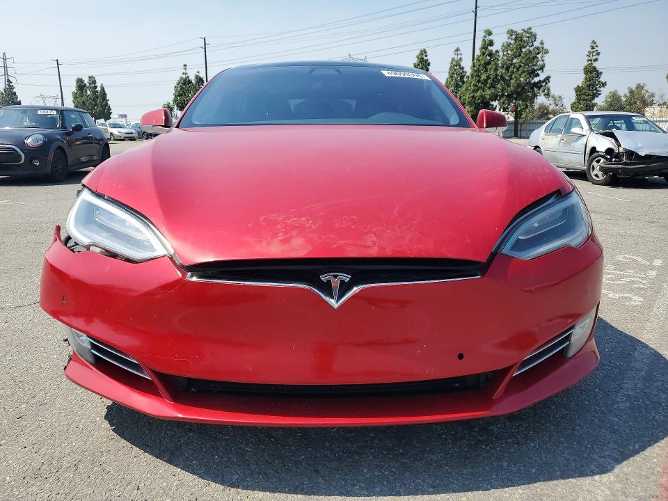 Photo 5 from auction – 2019 TESLA MODEL S with VIN 5YJSA1E28KF302548