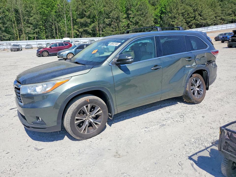 TOYOTA HIGHLANDER 2016 with VIN 5TDJKRFH7GS256983 - Photo from auction
