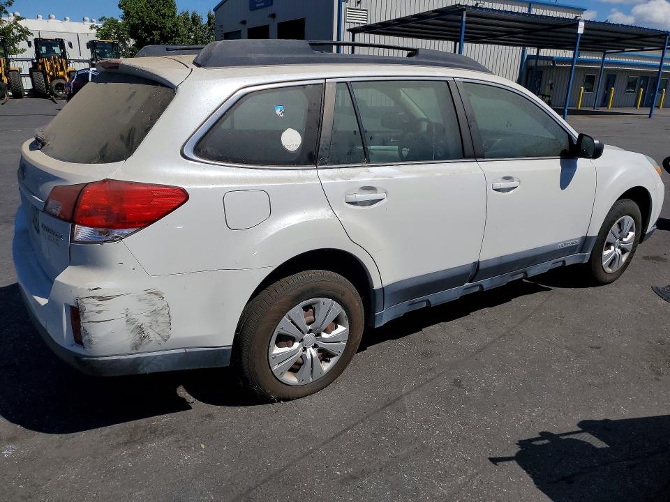 Photo 3 from auction – 2010 SUBARU OUTBACK with VIN 4S4BRBAC8A3369381