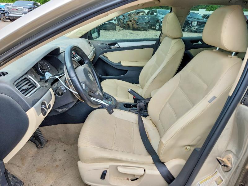 Photo 7 from auction – 2023 VOLKSWAGEN JETTA with VIN 3VWD07AJ3EM209591