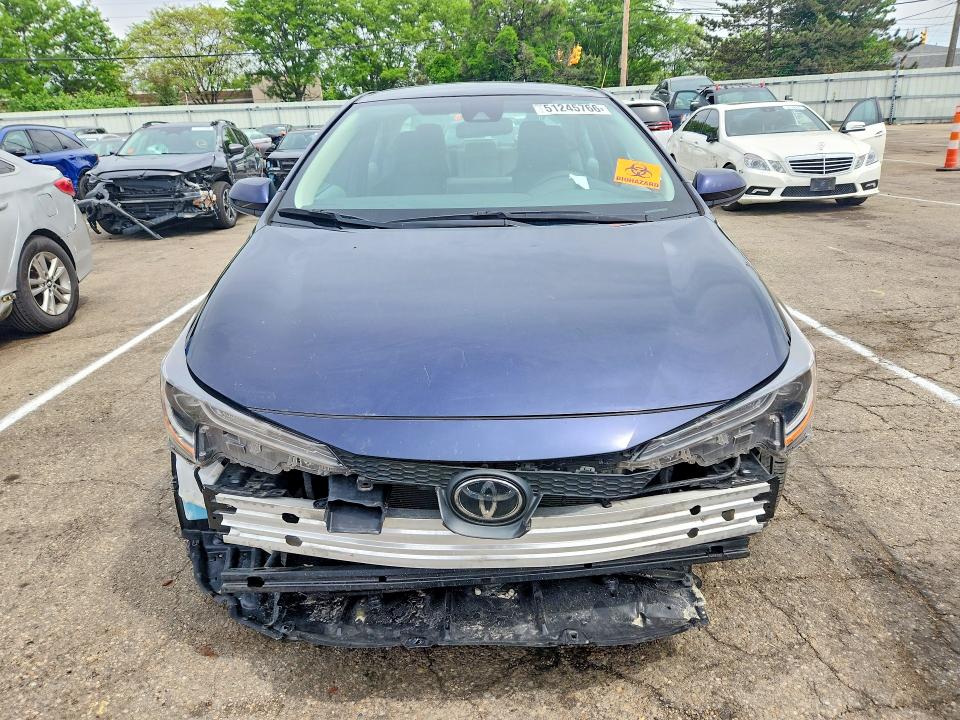 Photo 5 from auction – 2022 TOYOTA COROLLA with VIN 5YFEPMAE2NP332473