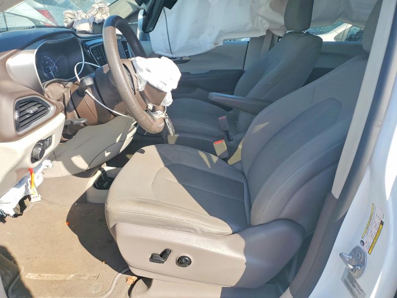 Photo 7 from auction – 2017 CHRYSLER PACIFICA with VIN 2C4RC1DG9HR610377