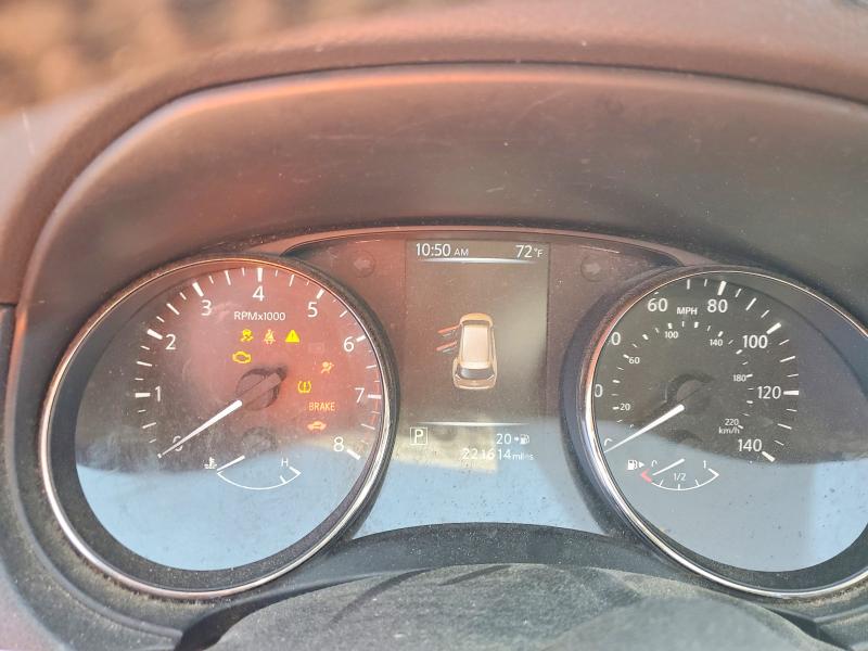 Photo 9 from auction – 2017 NISSAN ROGUE with VIN JN8AT2MT2HW147879