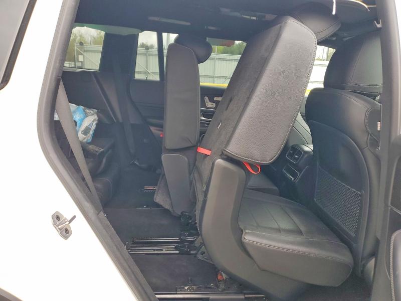 Photo 11 from auction – 2022 MERCEDES-BENZ GLS with VIN 4JGFF5KE3NA634074