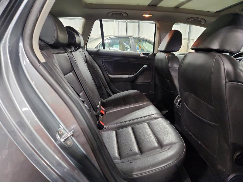 صورة رقم 11 من المزاد - 2012 VOLKSWAGEN JETTA مع VIN 3VWPL7AJ3CM647464