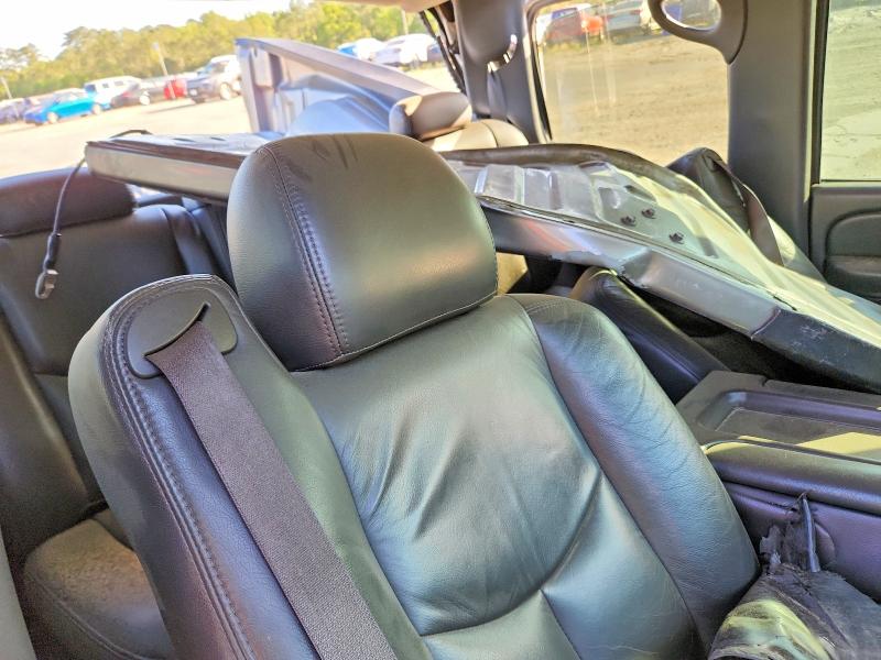 Photo 10 from auction – 2006 GMC NEW SIERRA with VIN 2GTEC13TX61120135