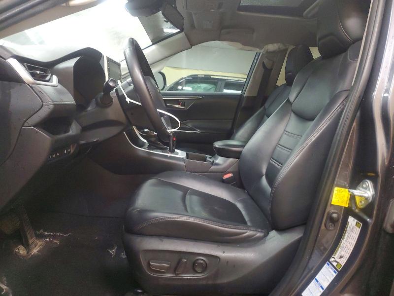 Photo 7 from auction – 2021 TOYOTA RAV4 with VIN 2T3A1RFV4MC146400