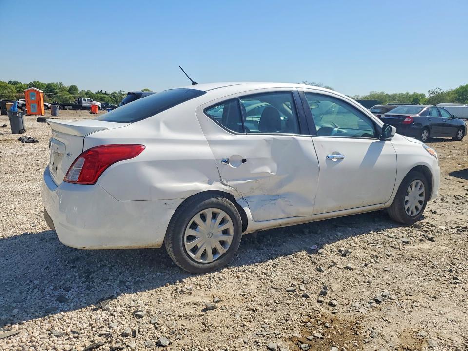 Photo 3 from auction – 2019 NISSAN VERSA with VIN 3N1CN7AP8KL852253